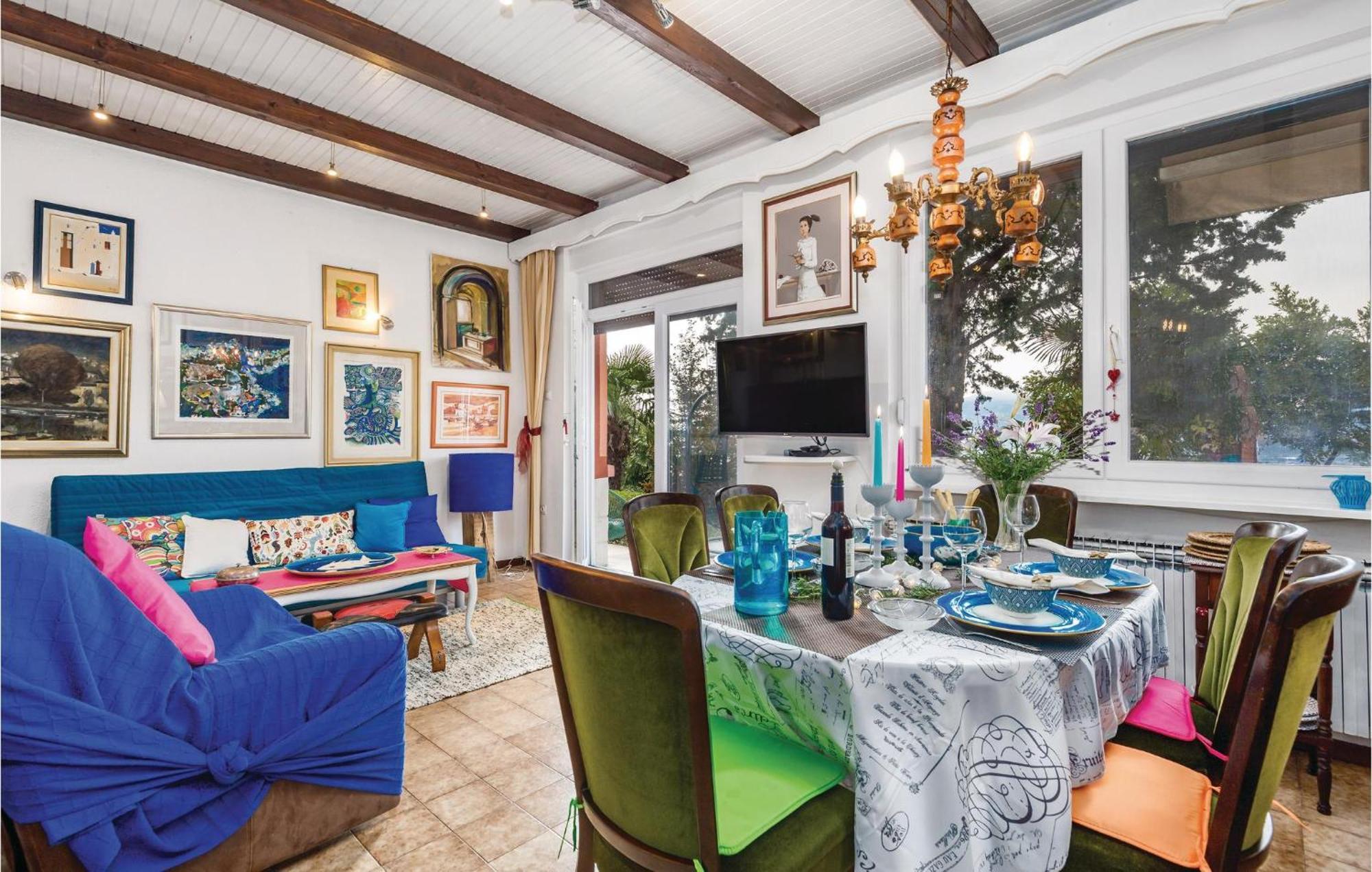 Lovely Apartment In Rijeka With House Sea View Exteriör bild
