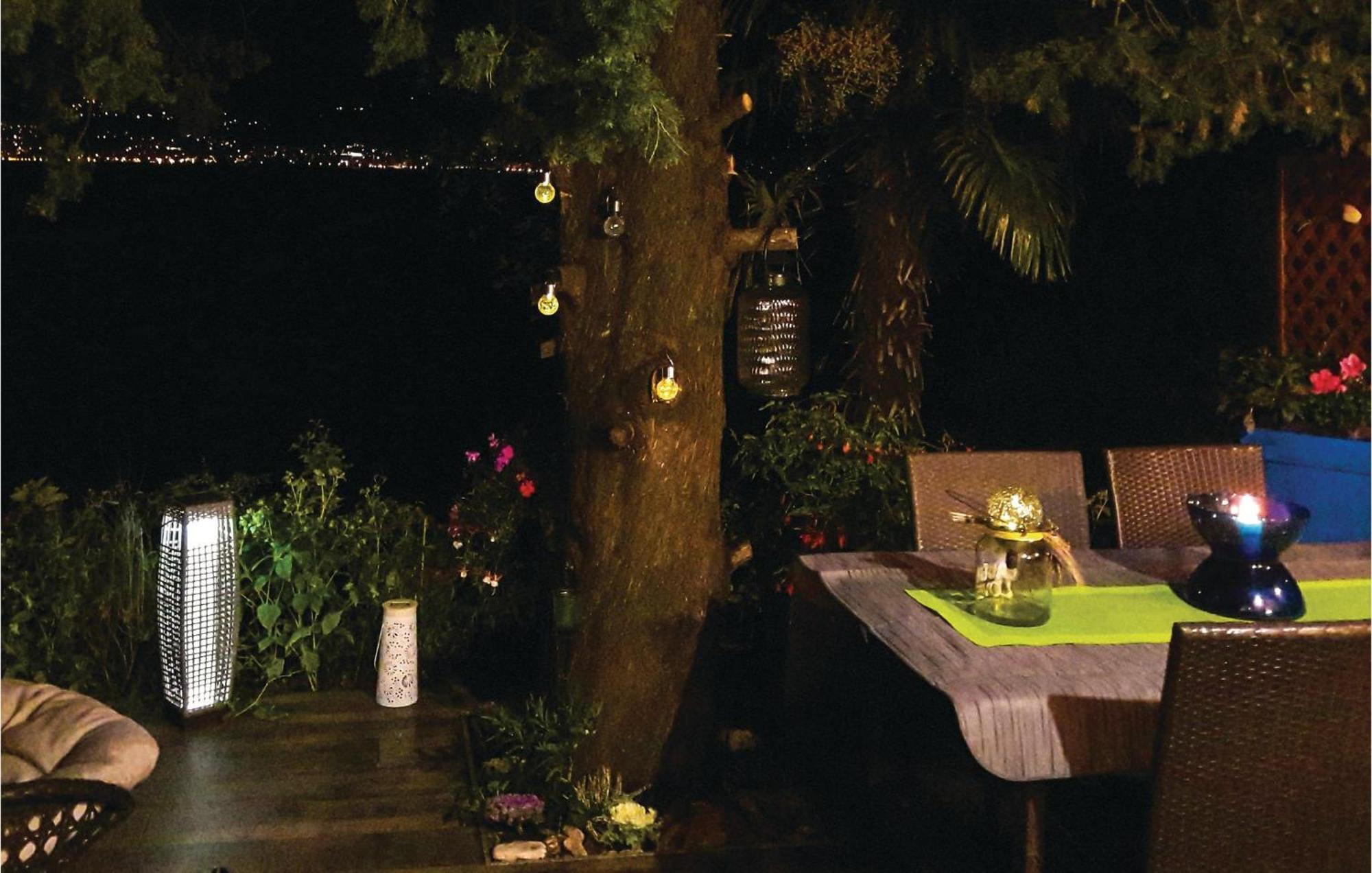 Lovely Apartment In Rijeka With House Sea View Exteriör bild